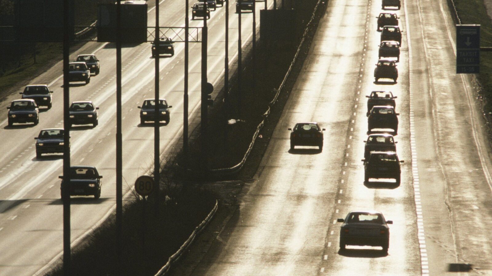 Illustrasjonsbilde av infrastruktur, firefelts motorvei